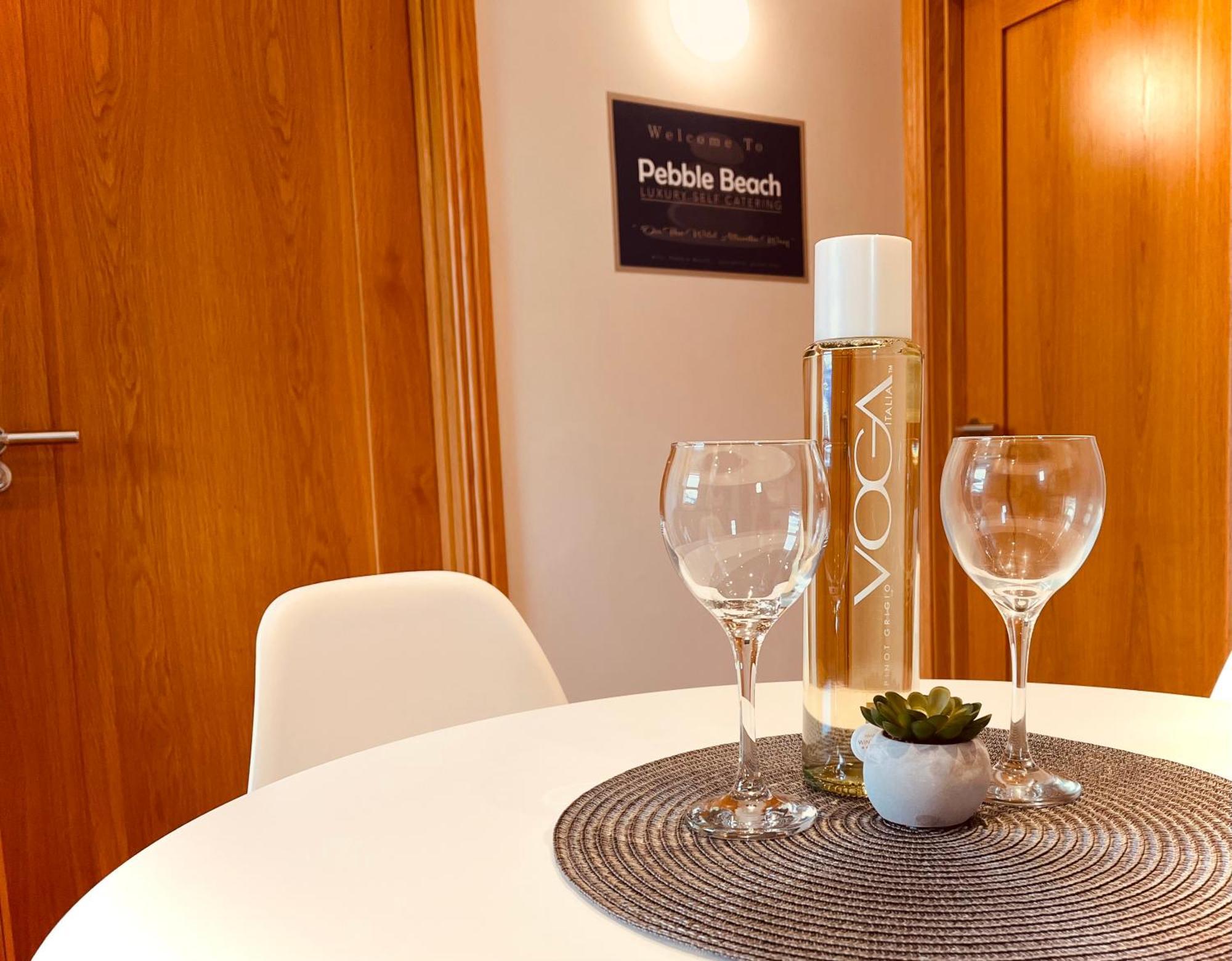 Pebble Beach Holiday Home Ballinphull Exterior photo